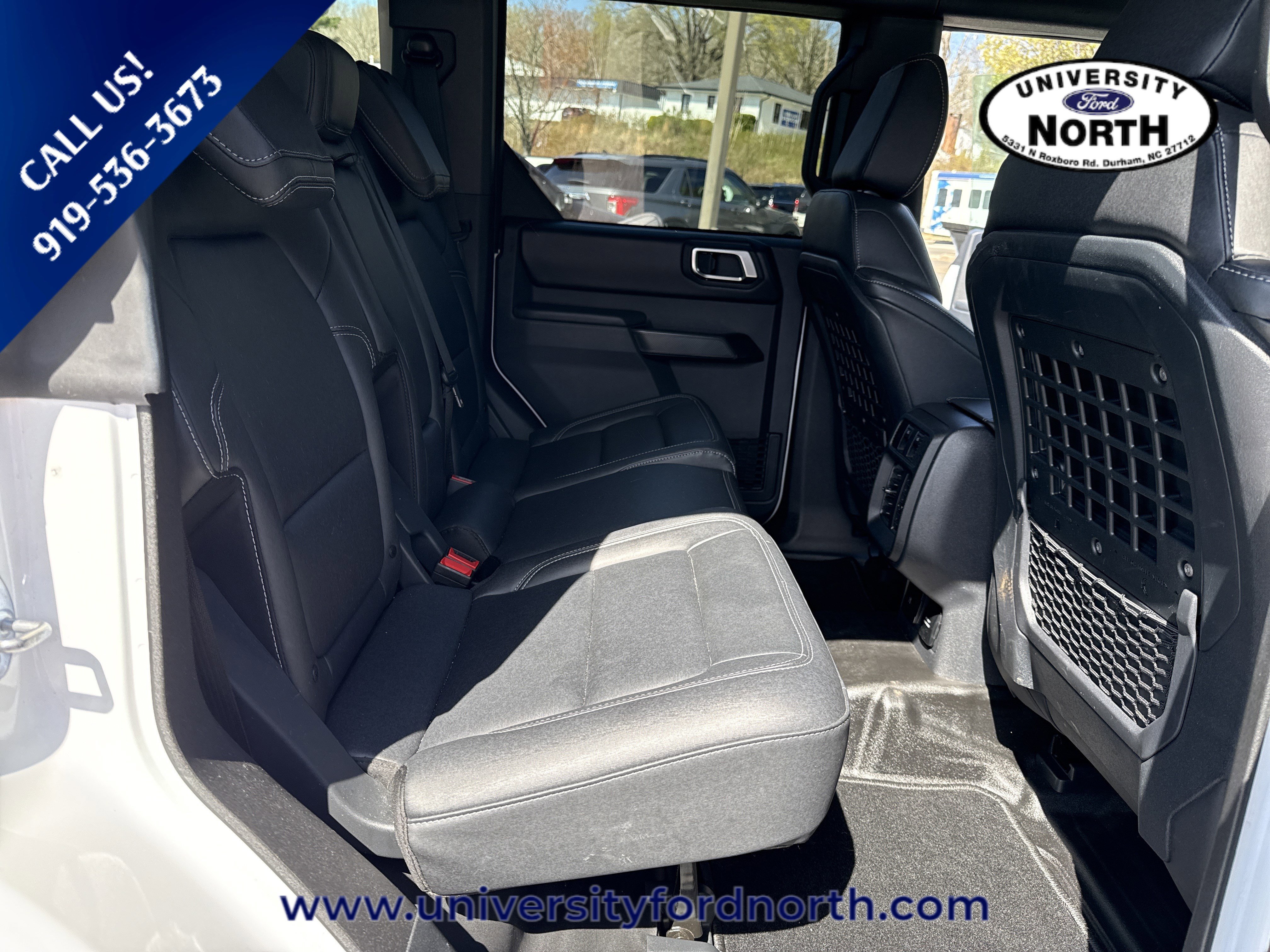 Used 2025 Ford Bronco Badlands image 40