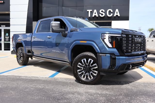 New 2026 GMC Sierra 2500 Denali Ultimate AWD/4WD video 1