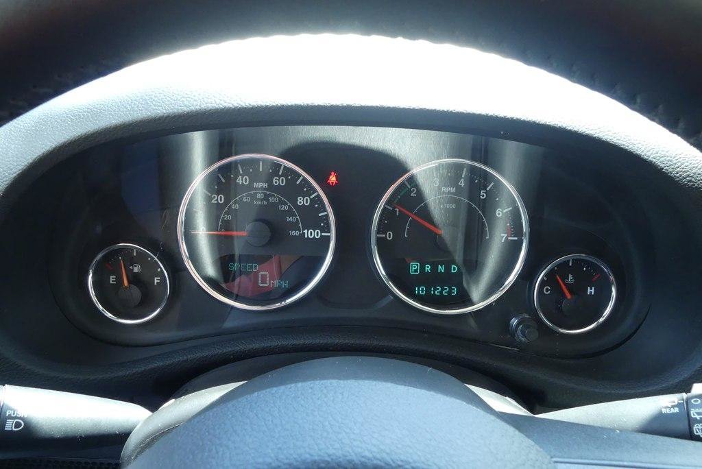 Used 2014 Jeep Wrangler Unlimited Sport w/ Quick Order Package 24S AWD/4WD image 15