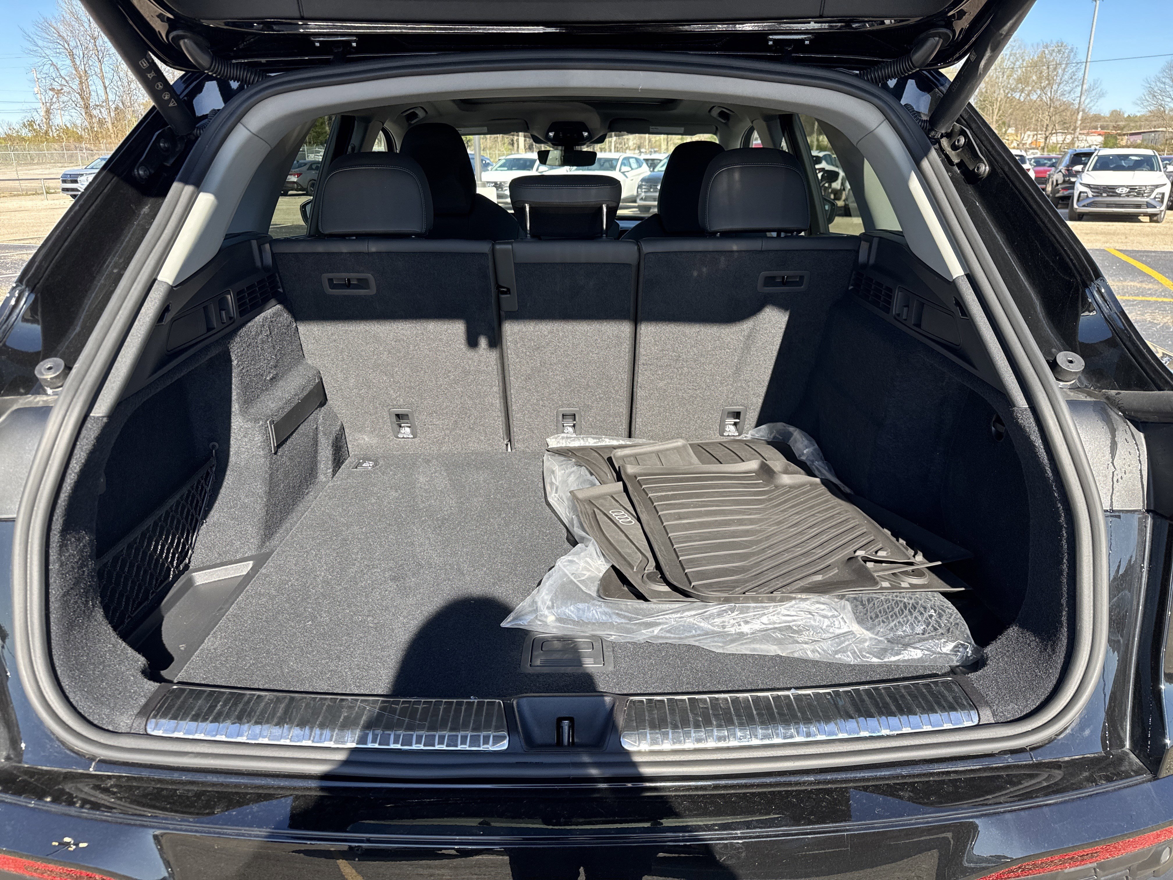 Certified 2025 Audi Q5 Premium Plus w/ Premium Plus image 8