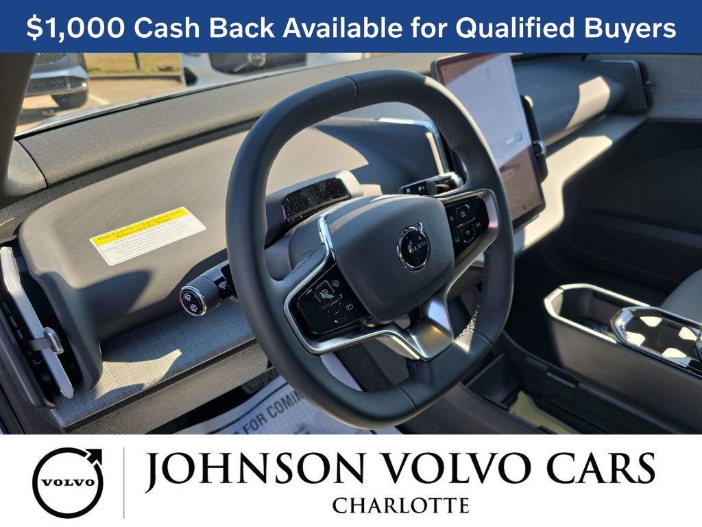 New 2026 Volvo EX30 Ultra w/ Protection Package Premier image 16