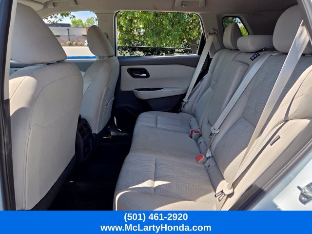 Used 2025 Nissan Rogue SV AWD/4WD image 11