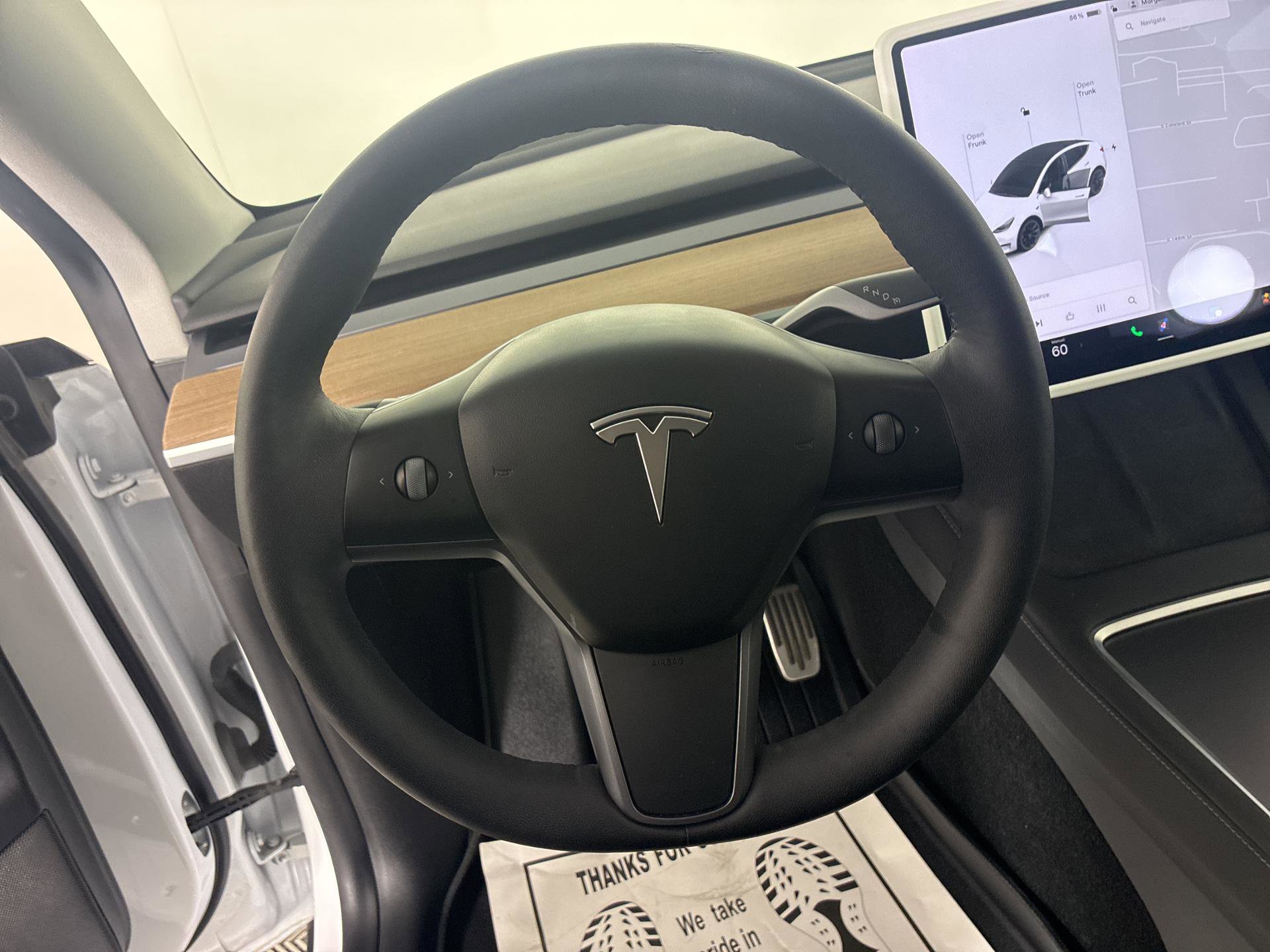 Used 2021 Tesla Model Y Long Range image 12