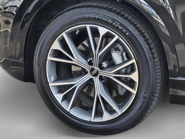Certified 2024 Audi Q8 Premium Plus AWD/4WD image 9