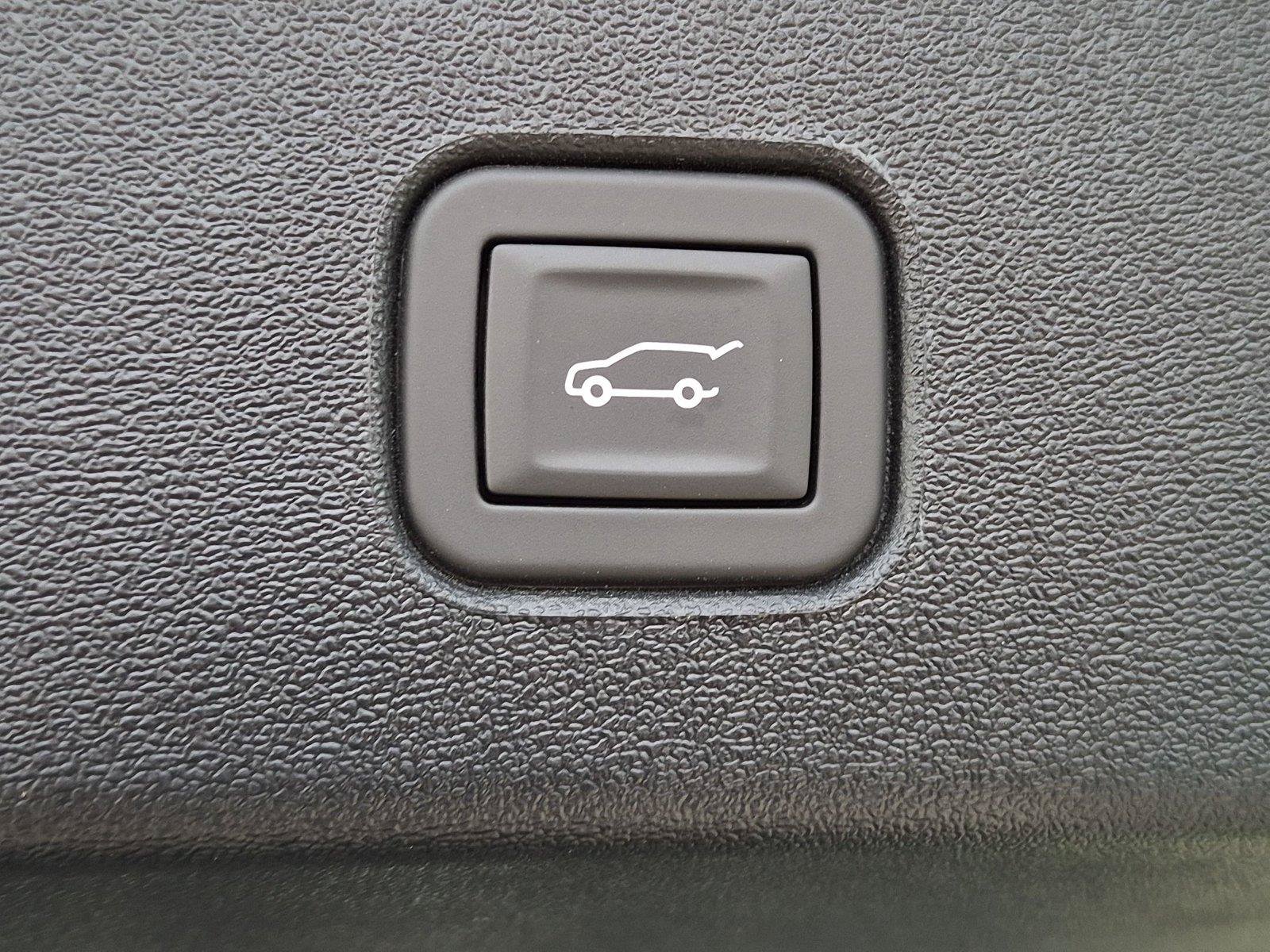 New 2027 Cadillac Optiq Sport w/ LPO, Floor Liner Package AWD/4WD image 31