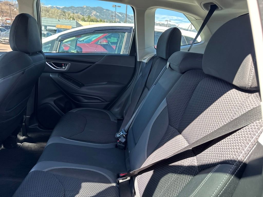 Used 2021 Subaru Forester Premium AWD/4WD image 16