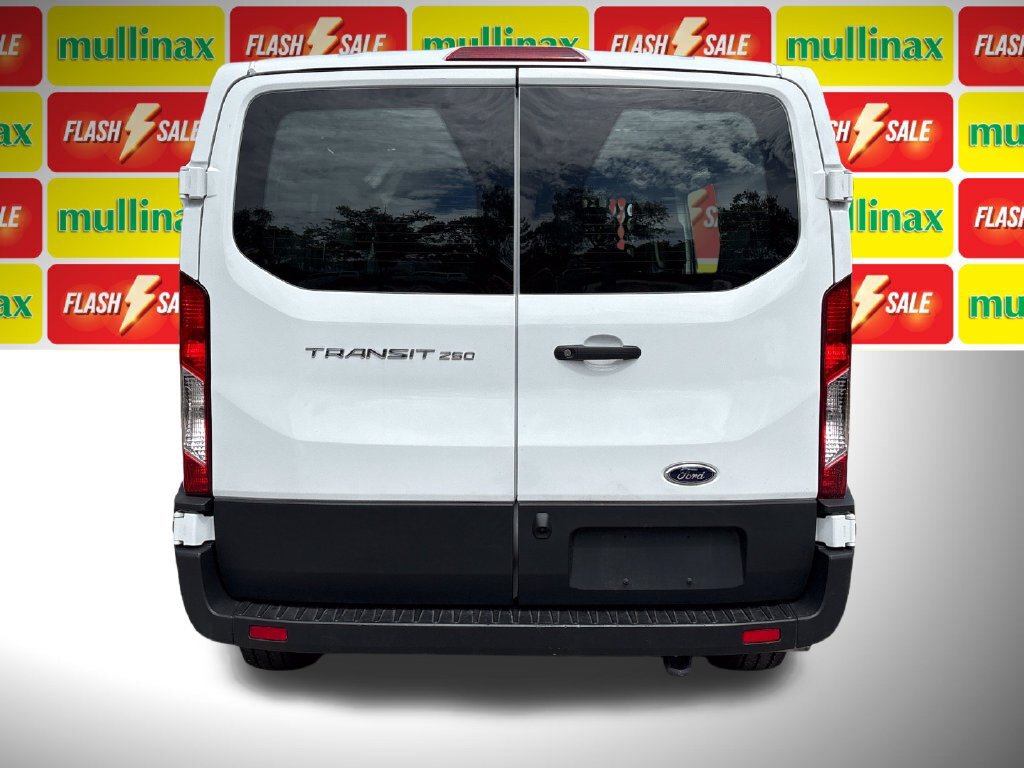 Certified 2025 Ford Transit 250 Low Roof w/ Exterior Upgrade Package RWD image 9