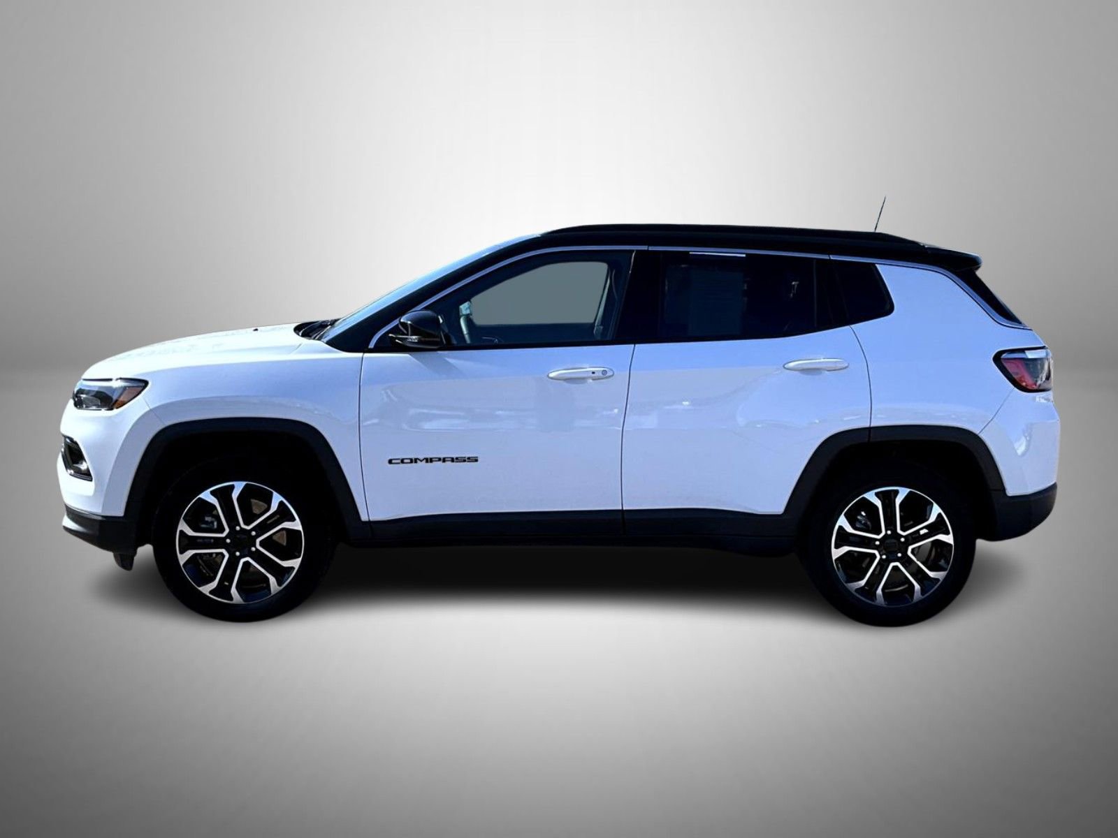 Used 2023 Jeep Compass Limited image 8