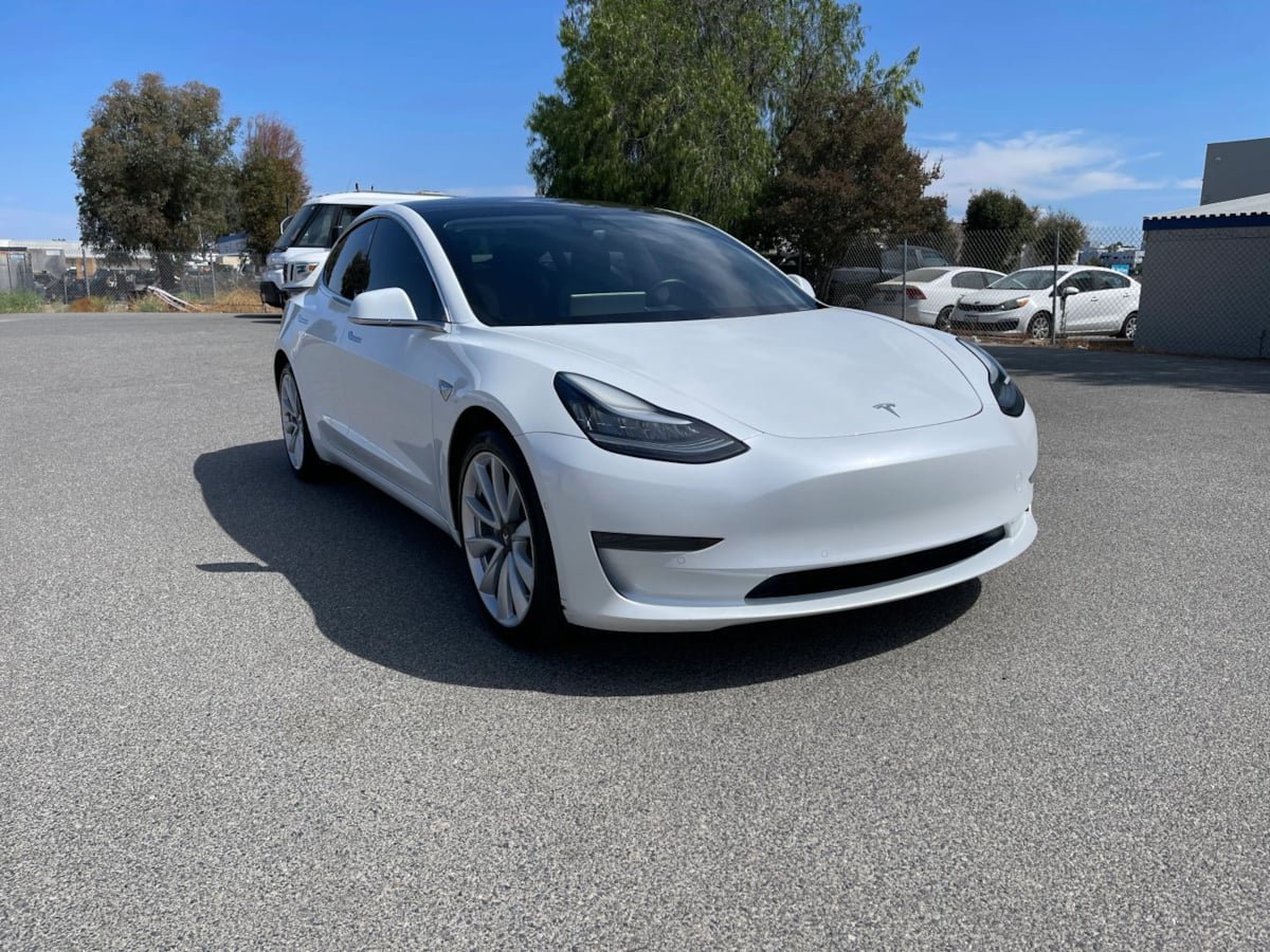 Used 2019 Tesla Model 3 Standard Range Plus RWD image 4