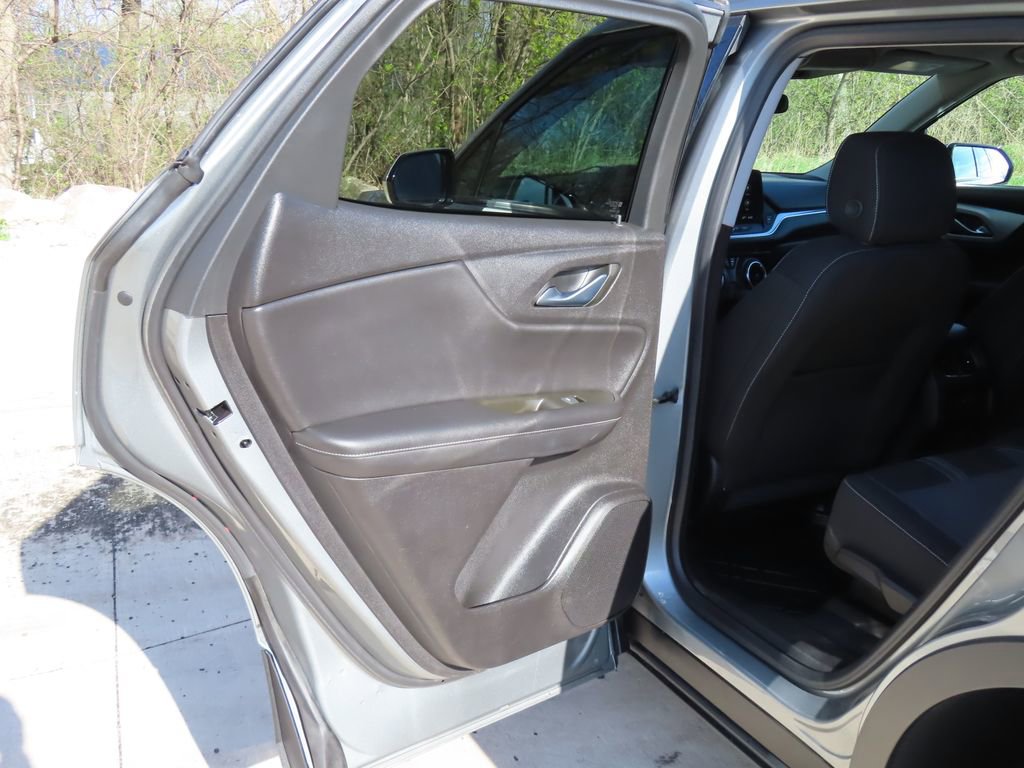 Certified 2023 Chevrolet Blazer LT w/ LPO, Floor Liner Package AWD/4WD image 23