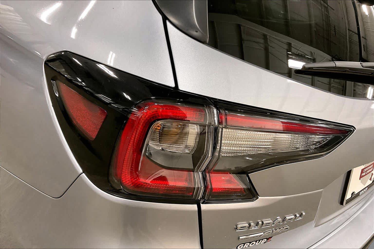 Used 2025 Subaru Outback Premium AWD/4WD image 28