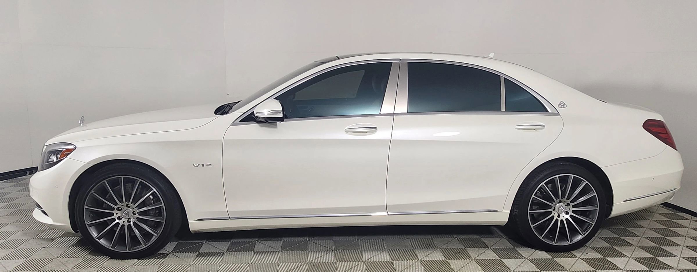 Used 2016 Mercedes-Benz S 600 S 600 Sedan 4D image 6