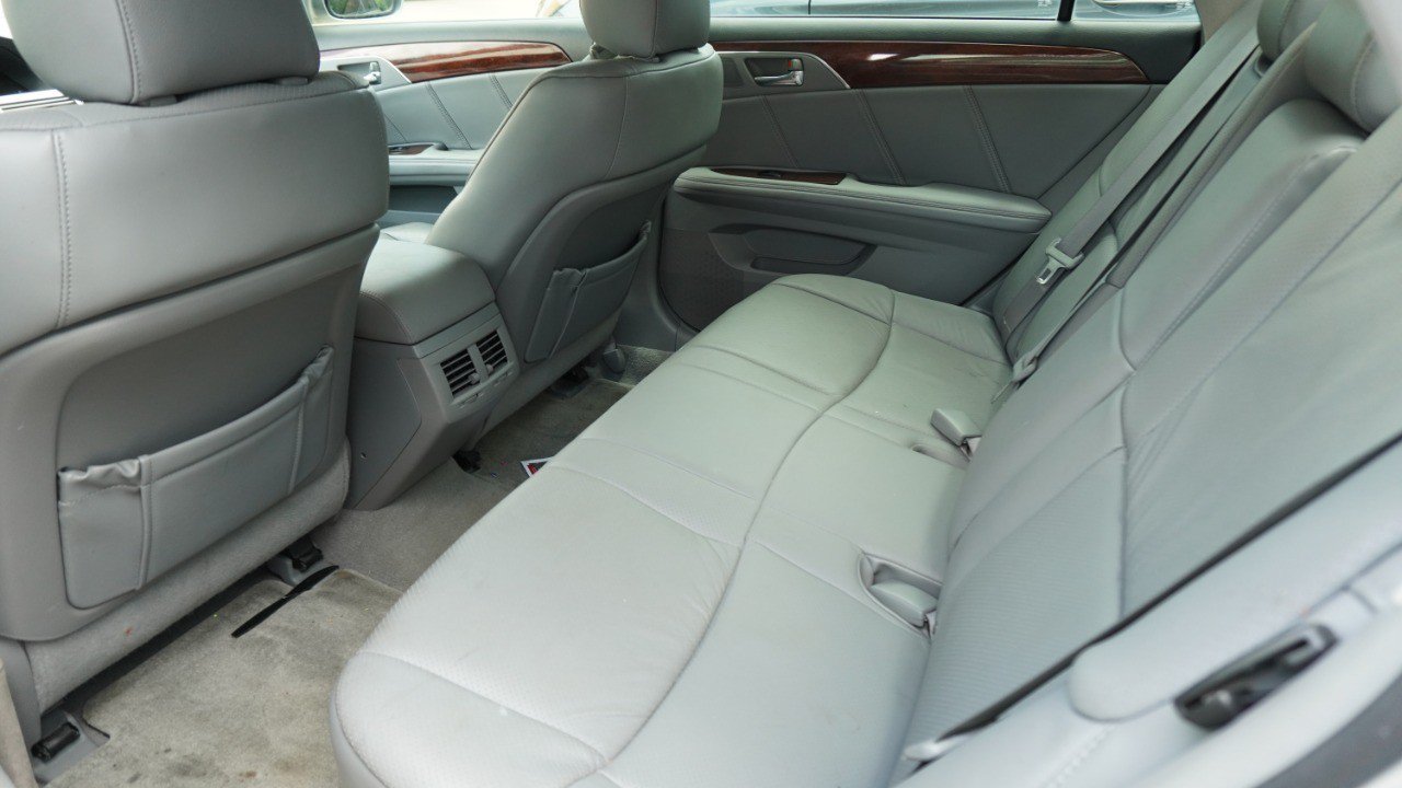 Used 2008 Toyota Avalon Limited FWD image 9