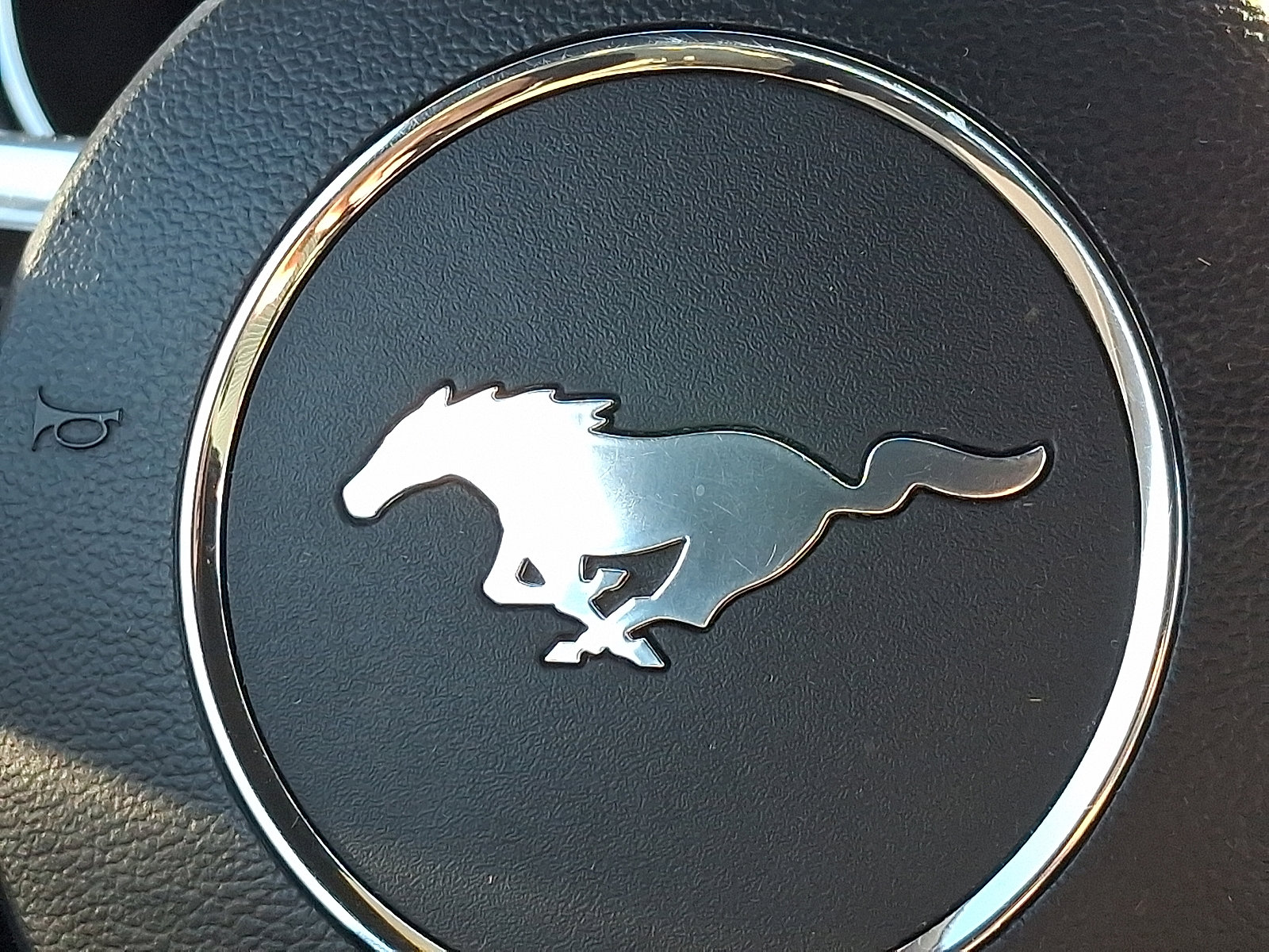 Used 2017 Ford Mustang Convertible image 31