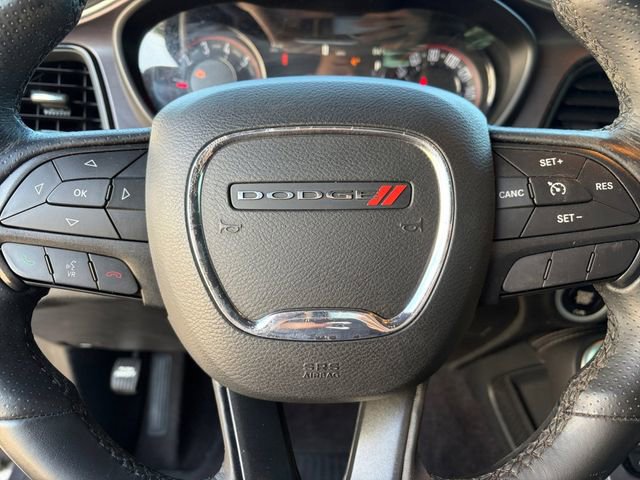 Used 2016 Dodge Challenger R/T w/ Blacktop Package RWD image 7