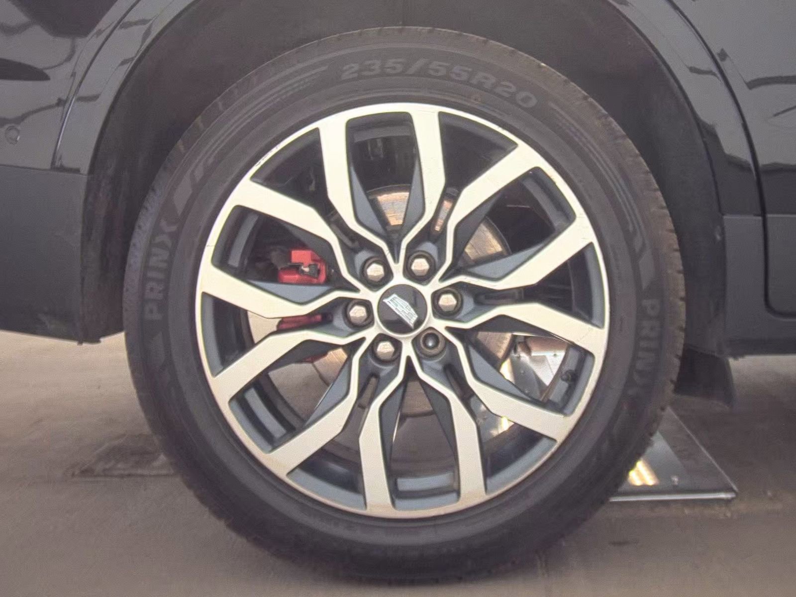 Used 2022 Cadillac XT5 Sportv w/ Platinum Package AWD/4WD image 11