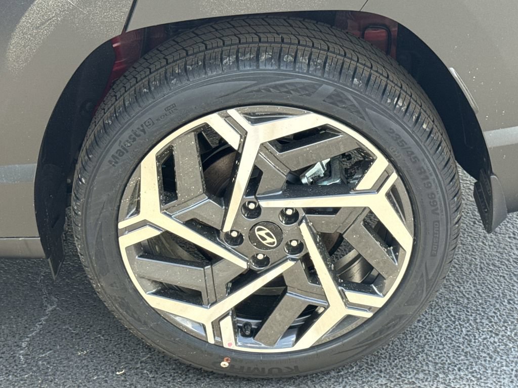 New 2026 Hyundai Kona SEL Premium FWD image 19