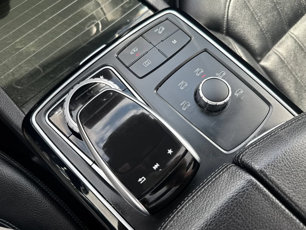 Used 2018 Mercedes-Benz GLS 450 4MATIC image 27