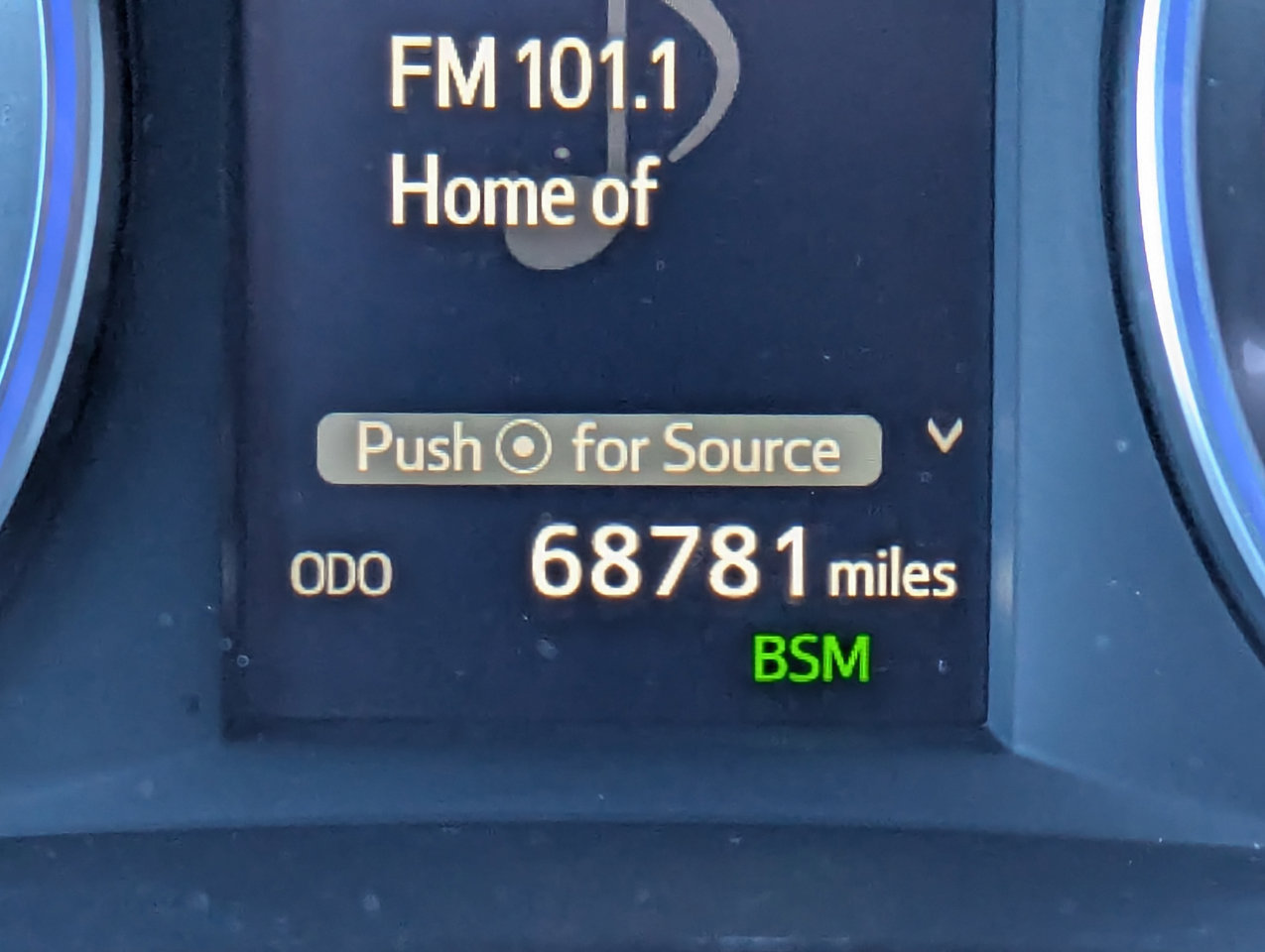 Used 2018 Toyota Highlander XLE image 19