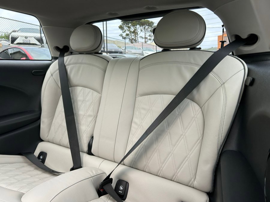 Used 2023 MINI Cooper SE image 53