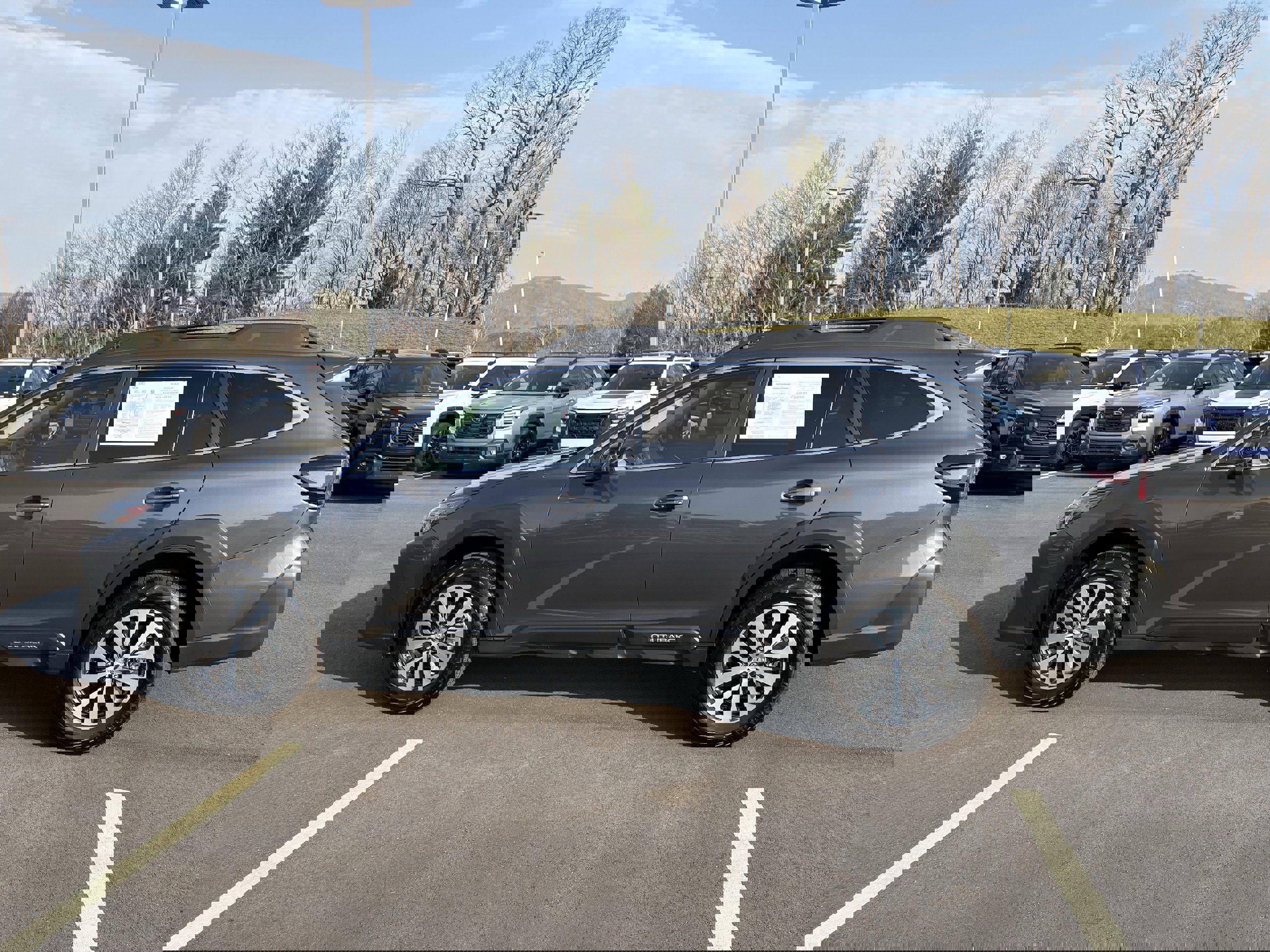 Certified 2025 Subaru Outback Premium image 5