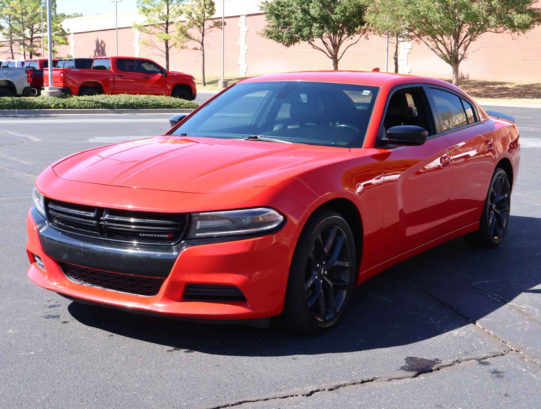 Used 2019 Dodge Charger SXT w/ Plus Group RWD image 26