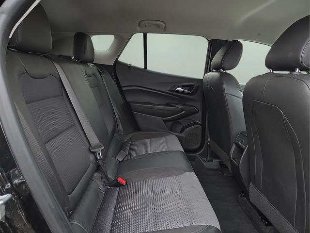 Used 2025 Chevrolet Trax LT w/ Driver Confidence Package FWD image 14
