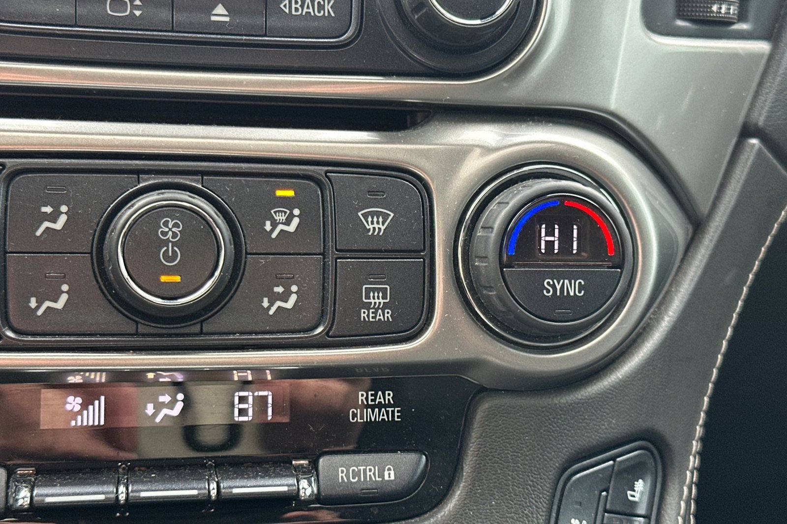 Used 2020 Chevrolet Tahoe Premier image 31