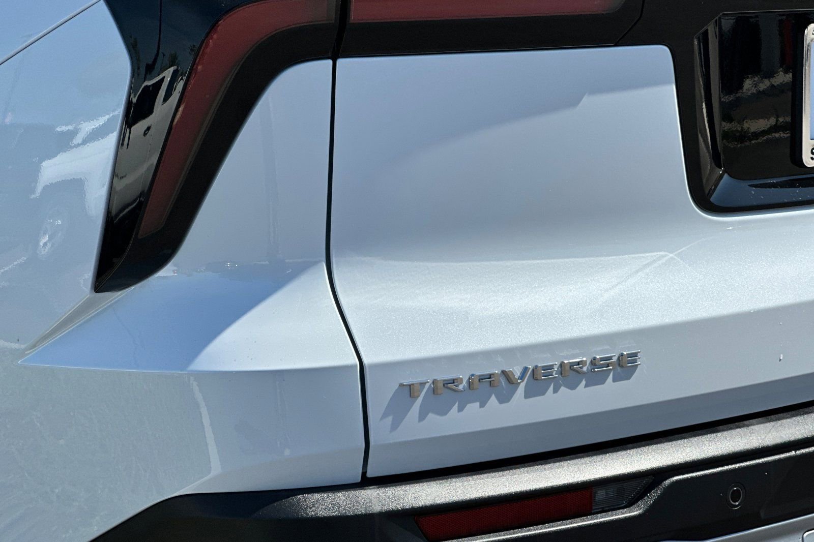 New 2026 Chevrolet Traverse LT w/ Enhanced Driving Package FWD image 28