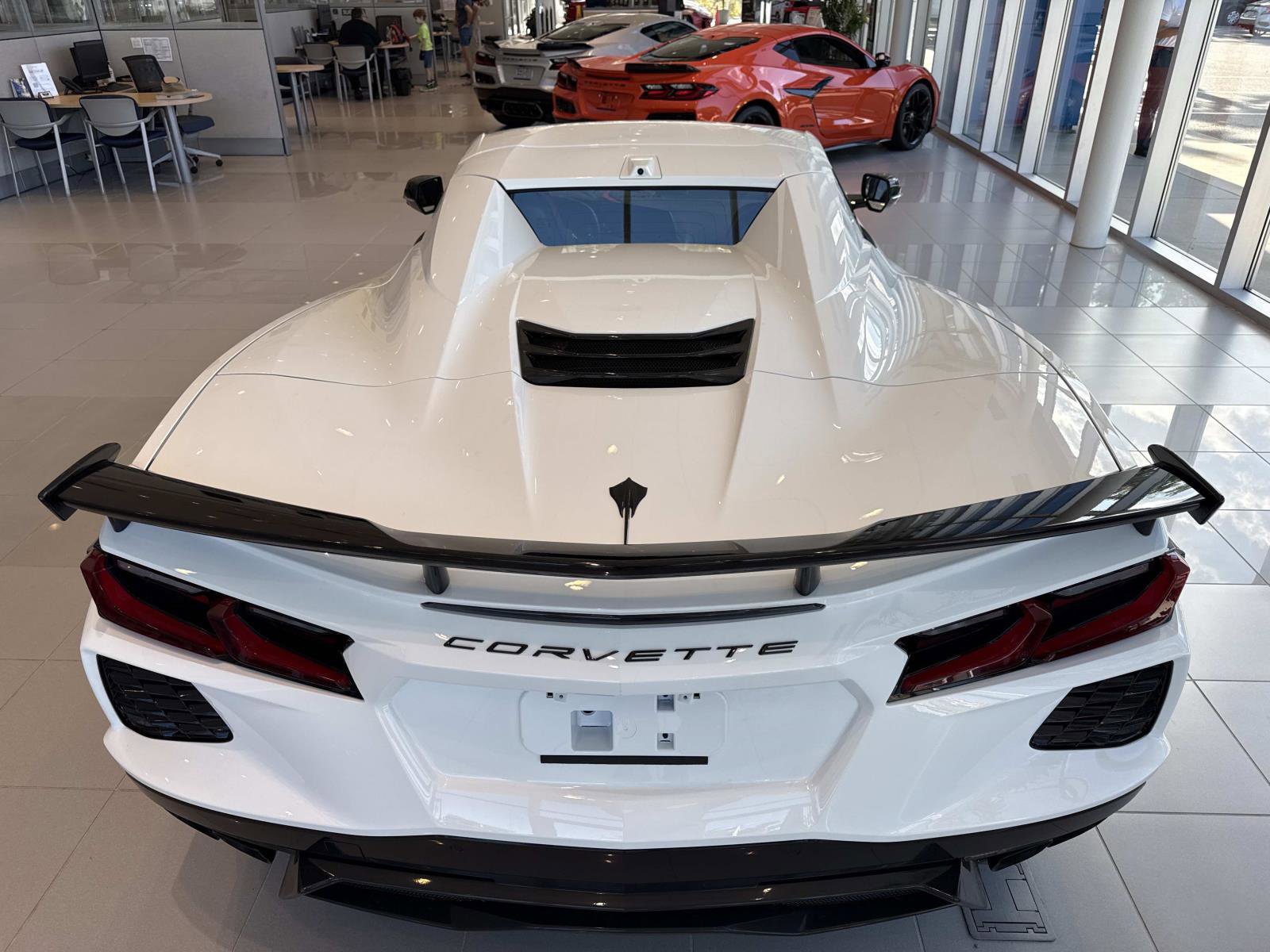 Used 2026 Chevrolet Corvette Stingray Preferred Conv w/ Z51 Performance Package RWD image 5