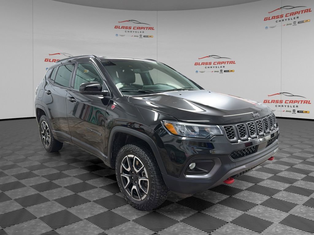 Used 2024 Jeep Compass Trailhawk