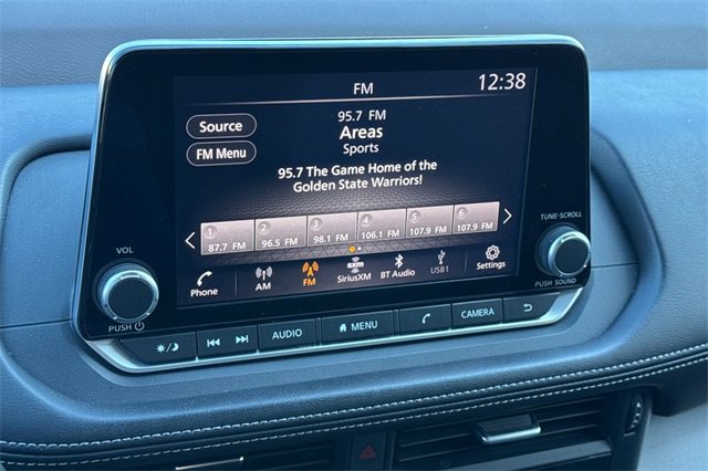 Used 2023 Nissan Rogue SV image 21