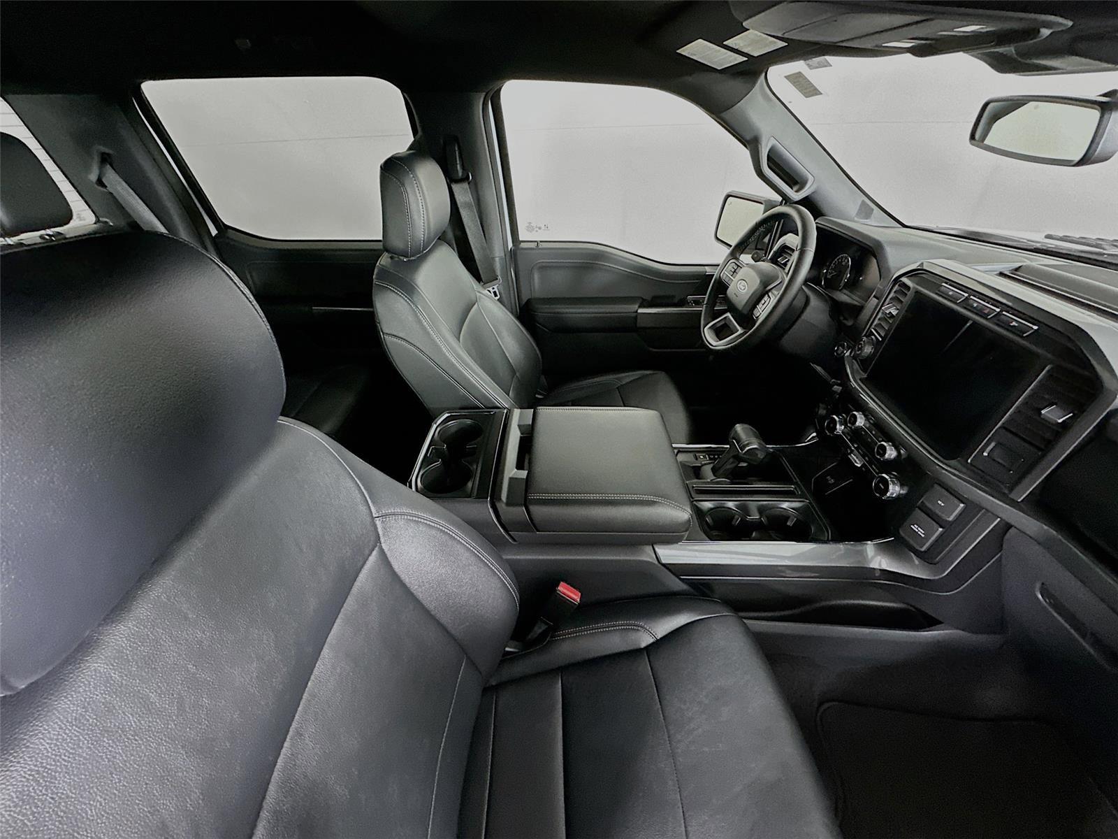 Used 2023 Ford F150 XLT w/ Equipment Group 302A High image 26