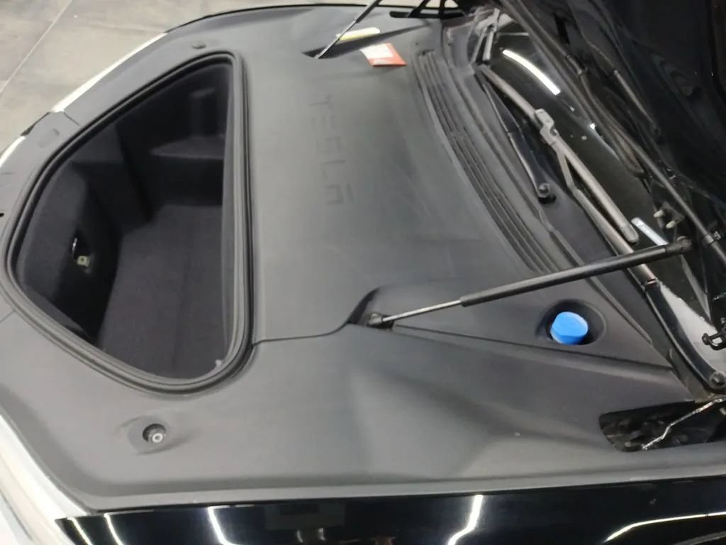 Used 2016 Tesla Model S 85D AWD/4WD image 43