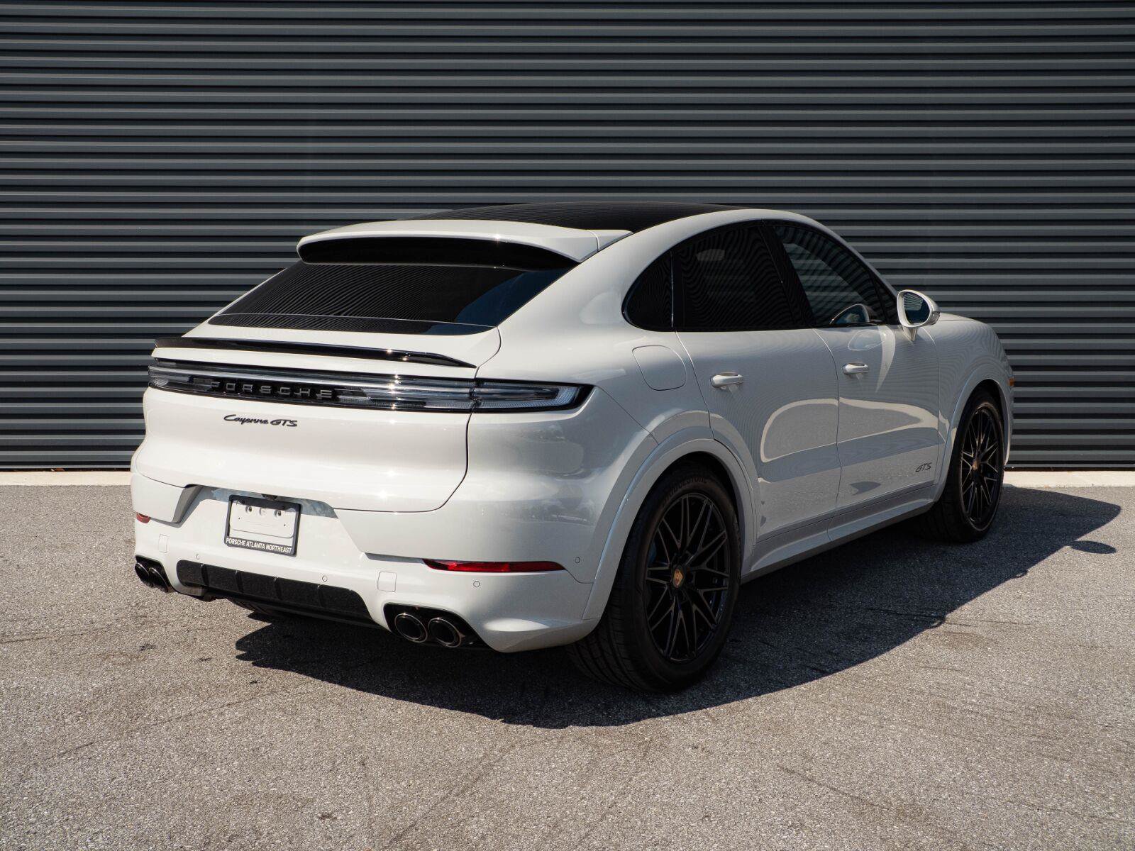 Certified 2026 Porsche Cayenne GTS AWD/4WD image 30