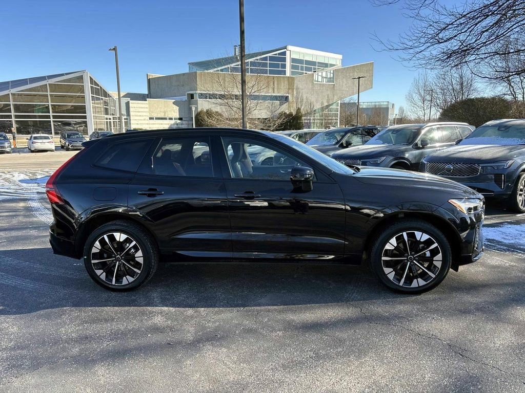 New 2026 Volvo XC60 B5 Plus w/ Protection Package Premier image 8