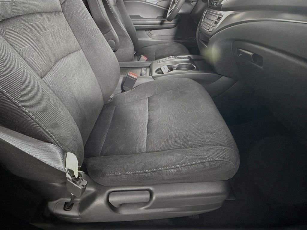 Certified 2022 Honda Pilot Sport image 39