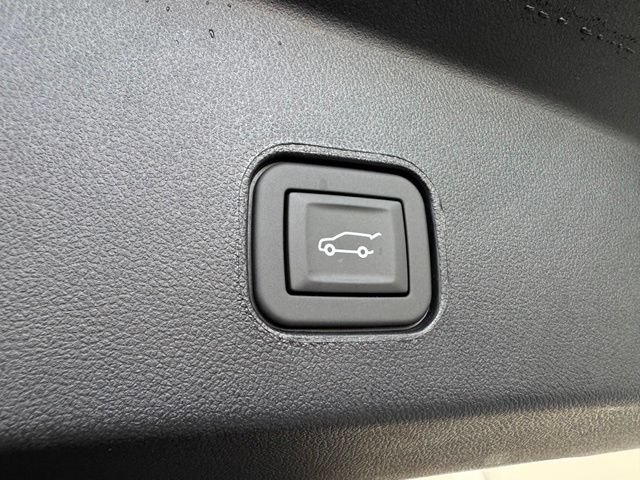 New 2026 Cadillac Lyriq Luxury AWD/4WD image 47