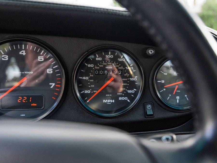 Used 1996 Porsche 911 Turbo RWD image 18