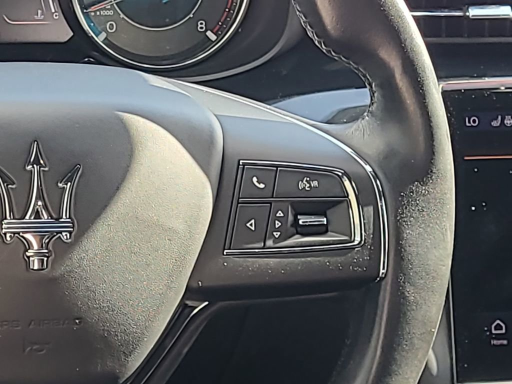 Used 2021 Maserati Quattroporte S RWD image 28