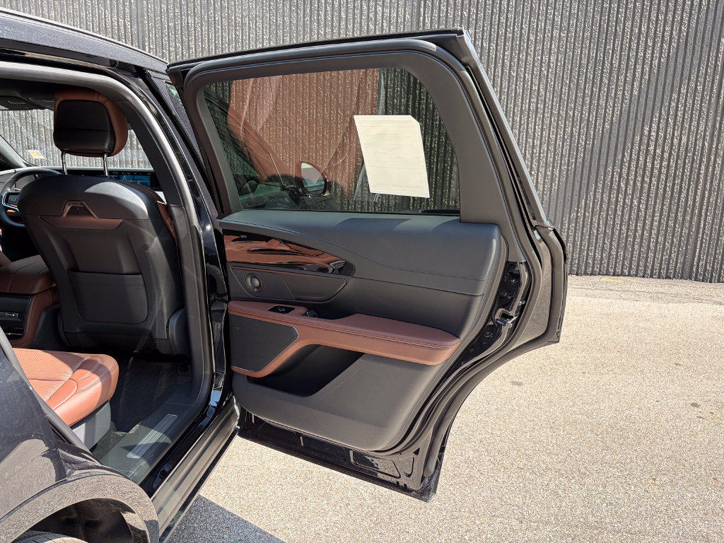 New 2026 Lincoln Nautilus Reserve w/ Jet Appearance Package AWD/4WD image 29