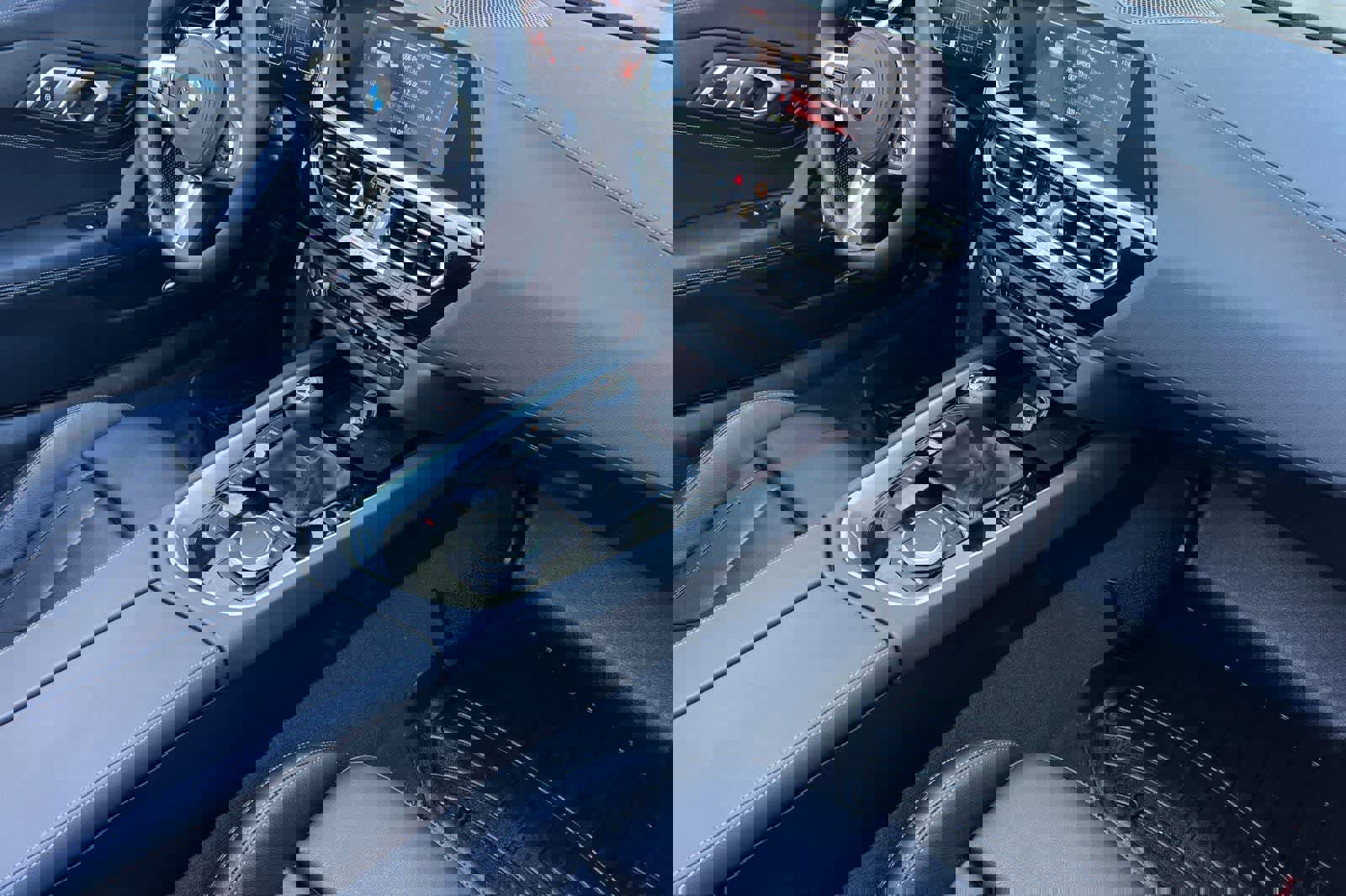 Used 2025 BMW Z4 M40i w/ Edition image 17