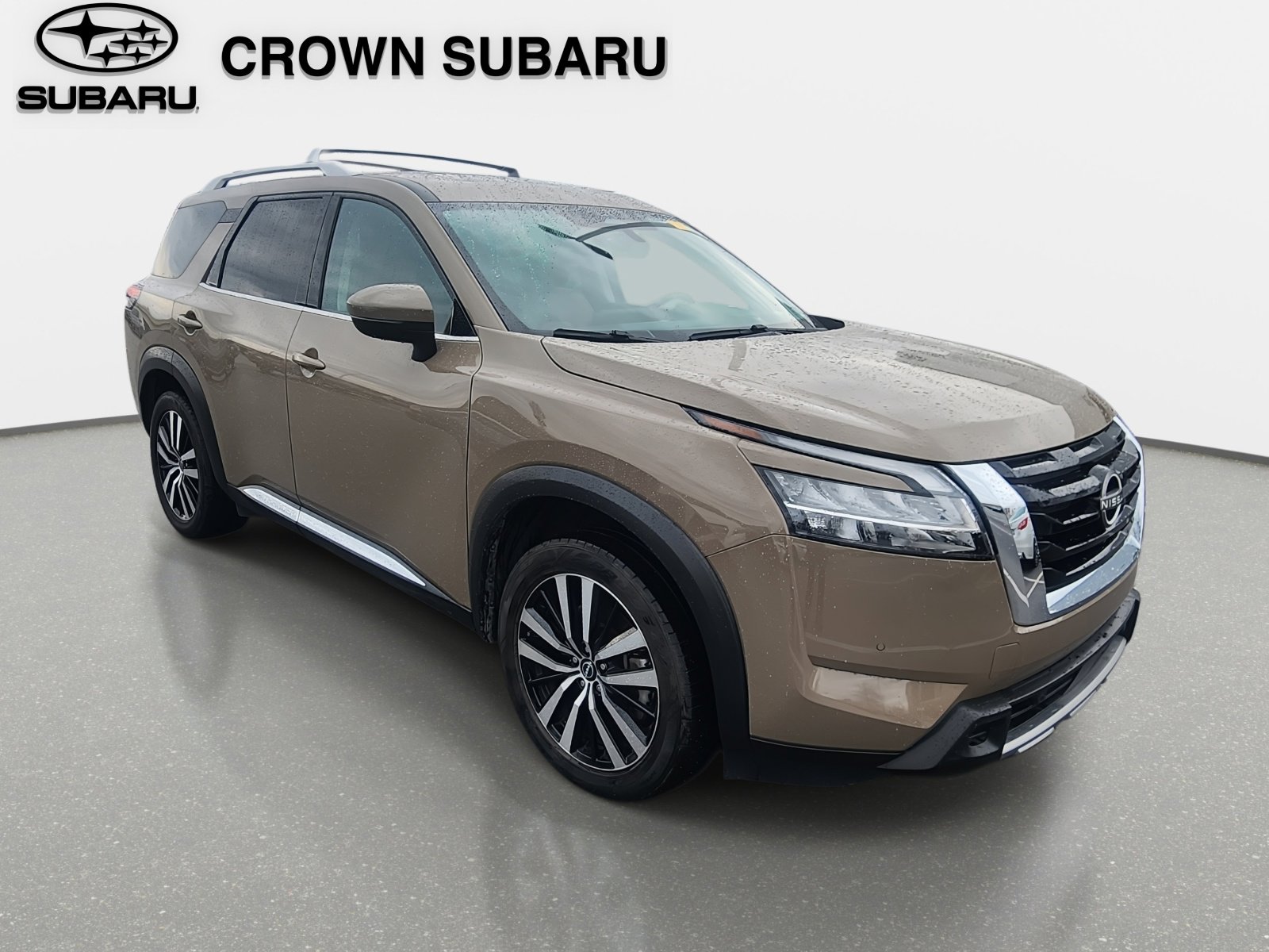 Used 2023 Nissan Pathfinder Platinum w/ Cargo Package image 7