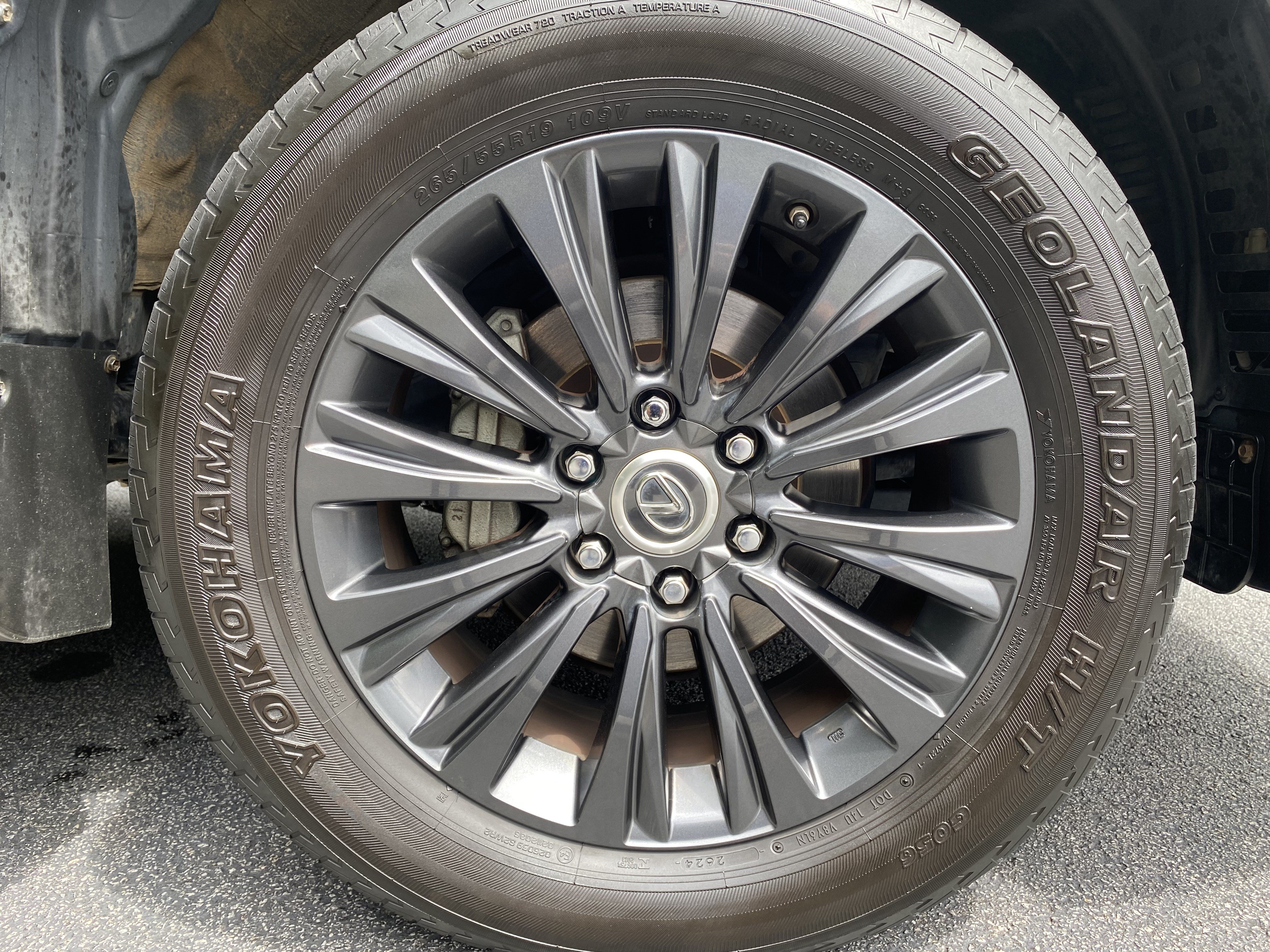 Used 2021 Lexus GX 460 Premium AWD/4WD image 13