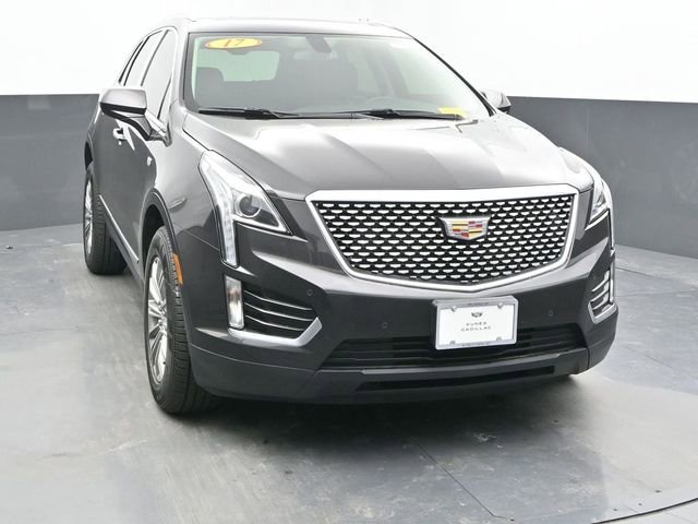 Used 2017 Cadillac XT5 Luxury w/ LPO, Wheel Lock Package image 4