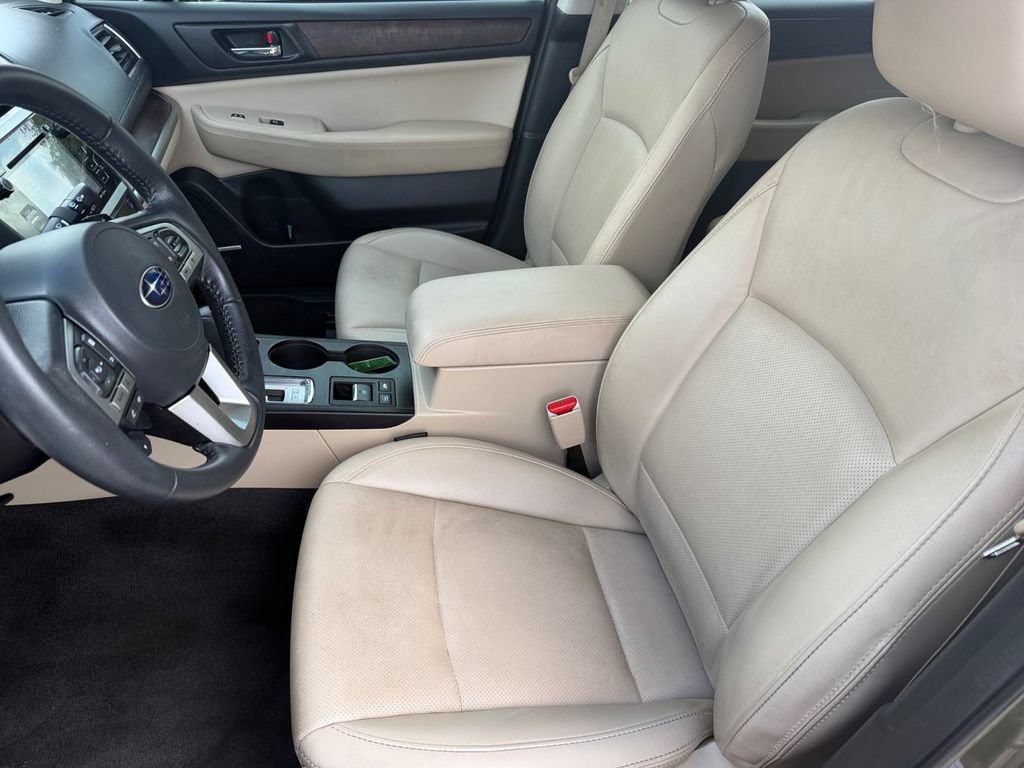 Used 2017 Subaru Outback 2.5i Limited AWD/4WD image 10