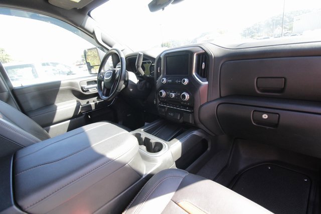 Used 2023 GMC Sierra 3500 AT4 w/ AT4 Premium Plus Package image 36