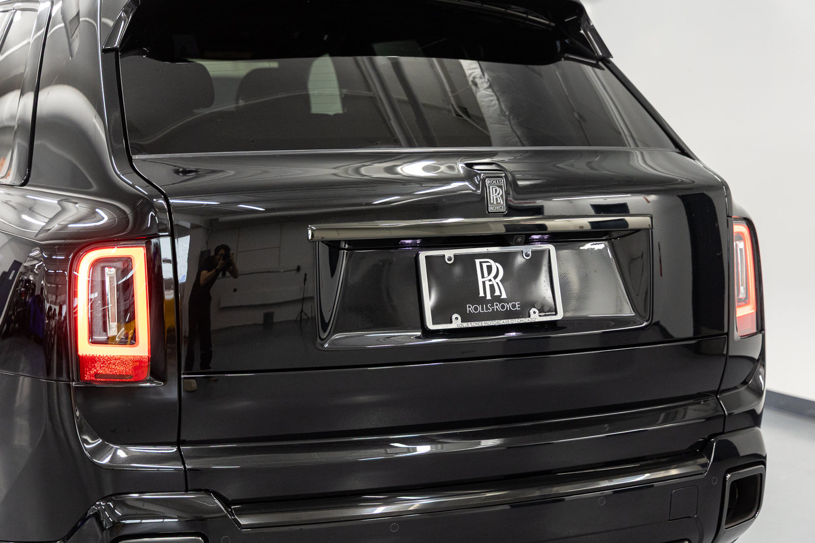 New 2027 Rolls-Royce Cullinan Black Badge AWD/4WD image 21