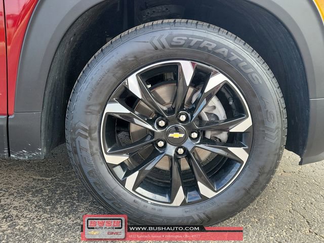 Used 2022 Chevrolet TrailBlazer LT w/ Driver Confidence Package image 5