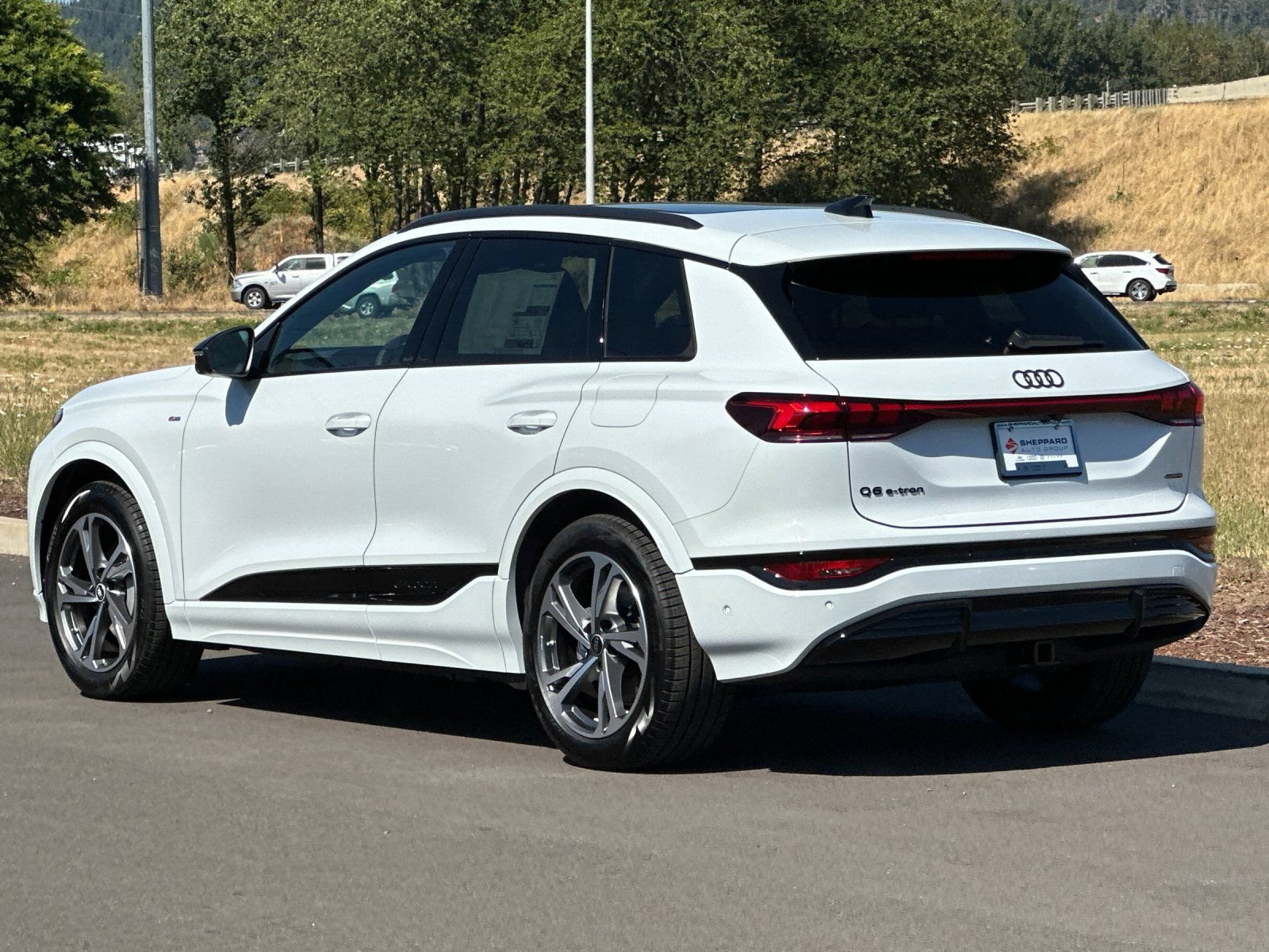 New 2027 Audi Q6 e-tron Premium Plus AWD/4WD image 5